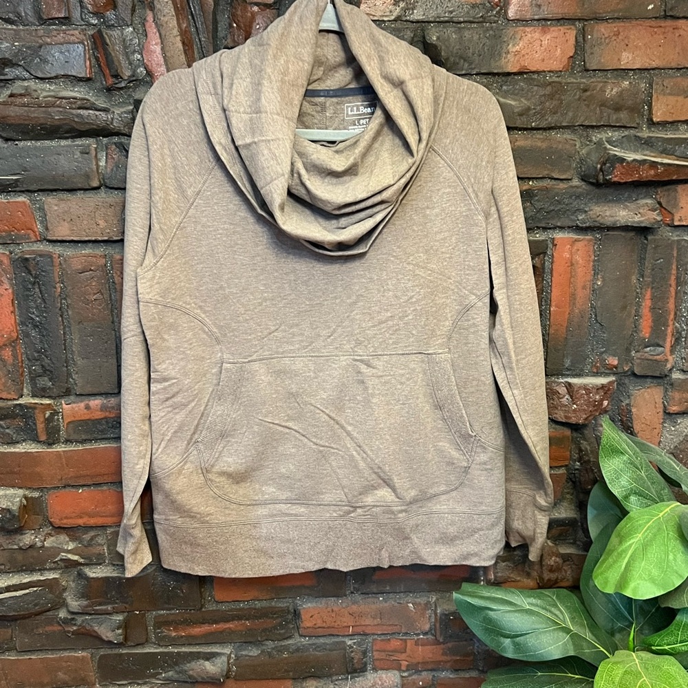L.L. Bean Women's Tan Funnel Neck Sweatshirt LP